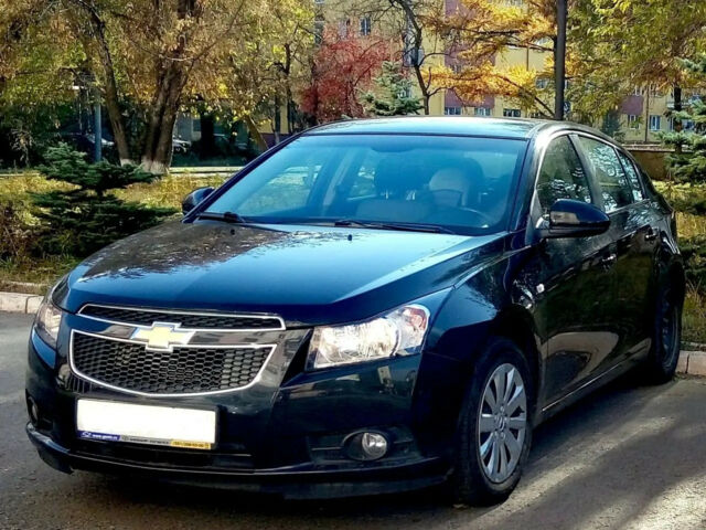 Шевроле Круз 2012 года Chevrolet Cruze 2012 года