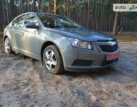 Chevrolet Cruze 2011 года