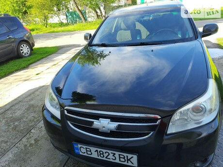 Шевроле Эпика 2008 року Chevrolet Epica 2008 року