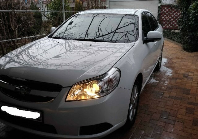 Chevrolet Epica 2011 року