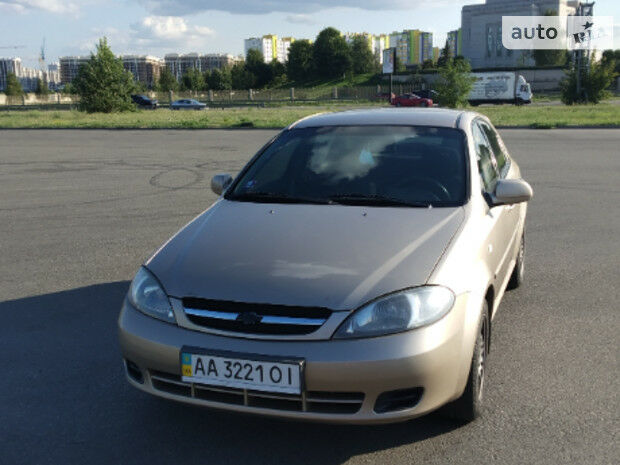 Chevrolet Lacetti 2005 року