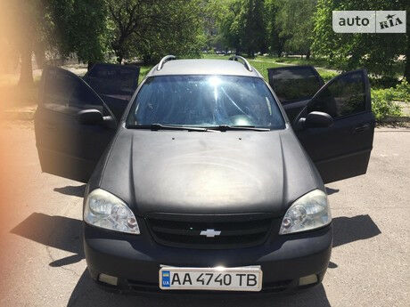 Chevrolet Lacetti 2005 года