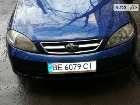 Шевроле Лачетти 2004 року Chevrolet Lacetti 2004 року