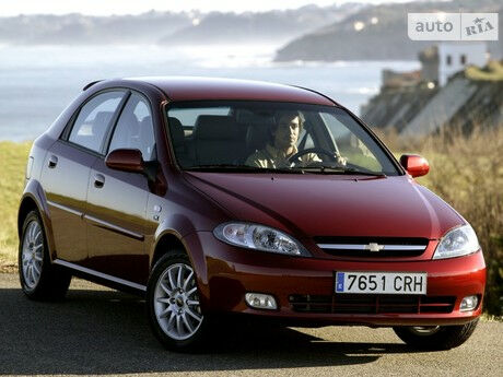 Шевроле Лачетти 2004 года Chevrolet Lacetti 2004 года