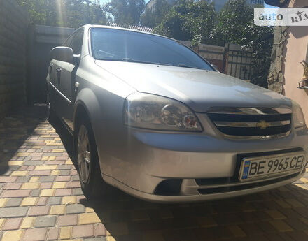 Chevrolet Lacetti 2004 года