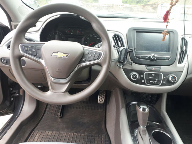 Chevrolet Malibu 2016 року