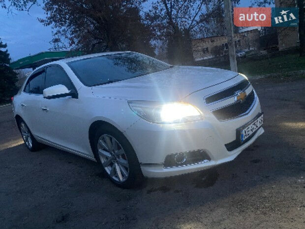 Chevrolet Malibu 2012 года