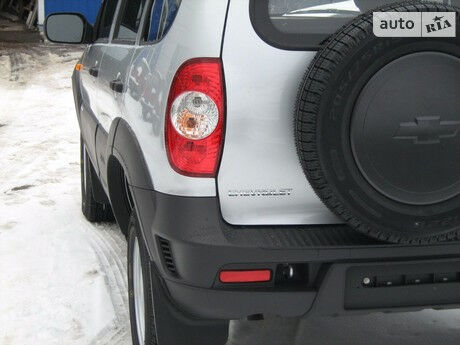 Шевроле Нива 2007 року Chevrolet Niva 2007 року