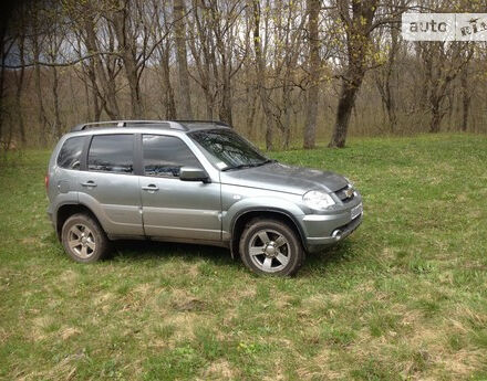 Chevrolet Niva 2012 года