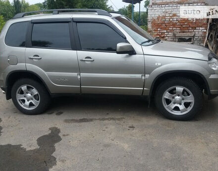 Chevrolet Niva 2012 року