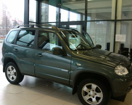 Chevrolet Niva 2011 года