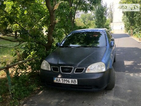 Chevrolet Nubira 2004 року