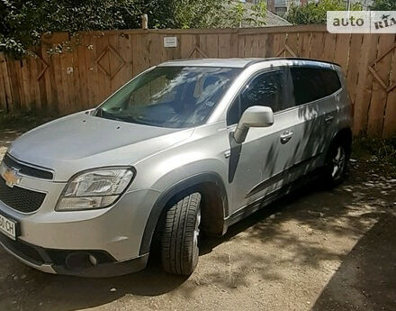 Chevrolet Orlando 2011 року