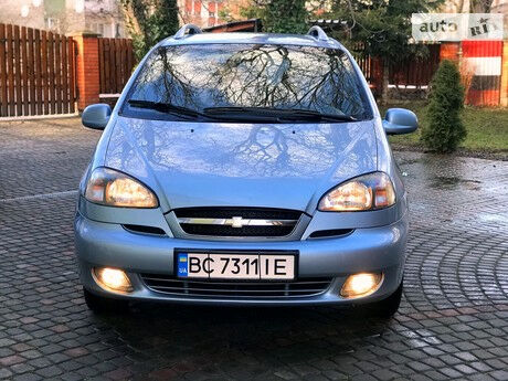 Chevrolet Rezzo 2008 року