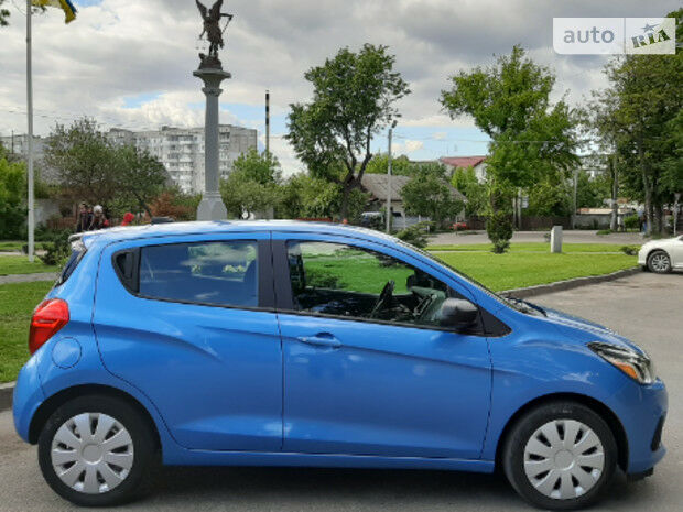 Chevrolet Spark 2016 года