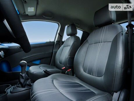 Шевроле Спарк 2011 года Chevrolet Spark 2011 года