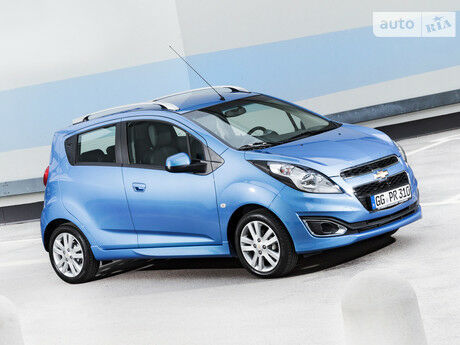 Chevrolet Spark 2012 года