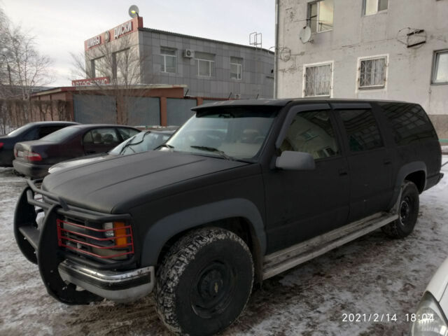 Chevrolet Suburban 1994 года