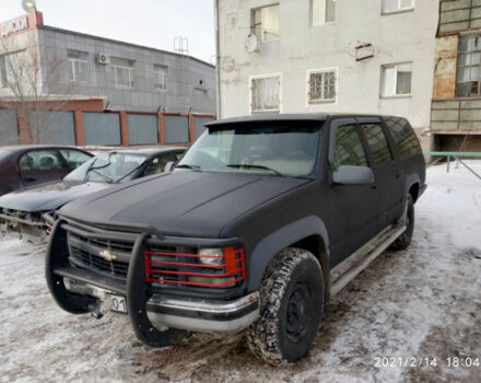 Chevrolet Suburban 1994 года - Фото 3 авто