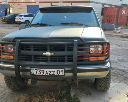 Chevrolet Suburban 1994 года - Фото 6 авто