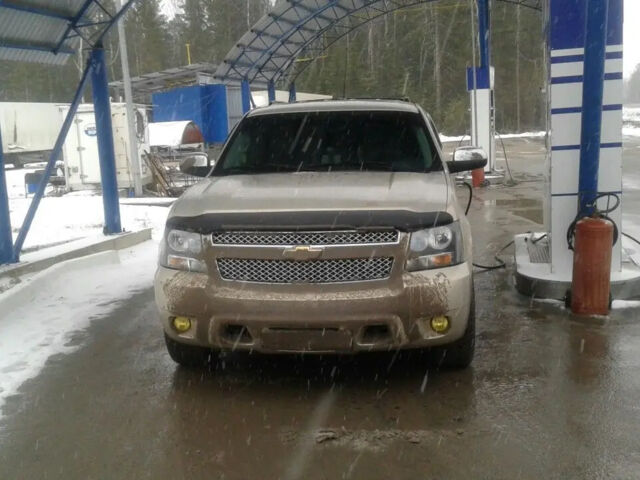 Chevrolet Tahoe 2011 года