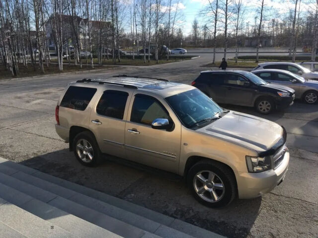 Chevrolet Tahoe 2011 года