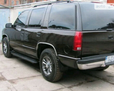 Chevrolet Tahoe 1996 года - Фото 2 авто