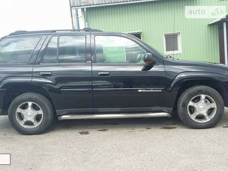 Chevrolet TrailBlazer 2004 года