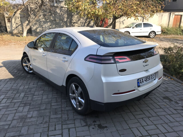 Chevrolet Volt 2014 года