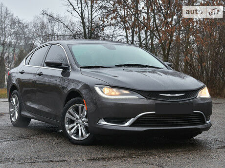Крайслер 200 2016 года Chrysler 200 2016 года