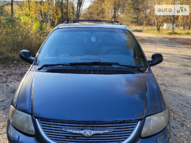 Chrysler Grand Voyager 2001 року