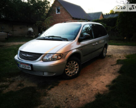 Chrysler Grand Voyager 2002 года - Фото 2 авто