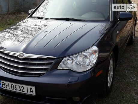 Крайслер Себринг 2008 року Chrysler Sebring 2008 року