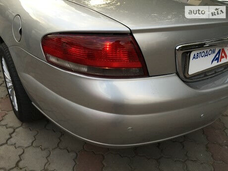 Крайслер Себринг 2002 года Chrysler Sebring 2002 года