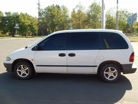 Chrysler Voyager 2005 года