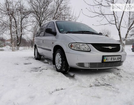 Chrysler Voyager 2001 року