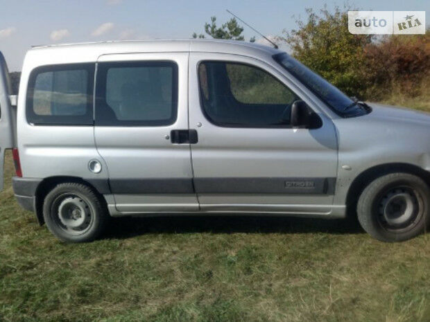 Citroen Berlingo пасс. 2005 года