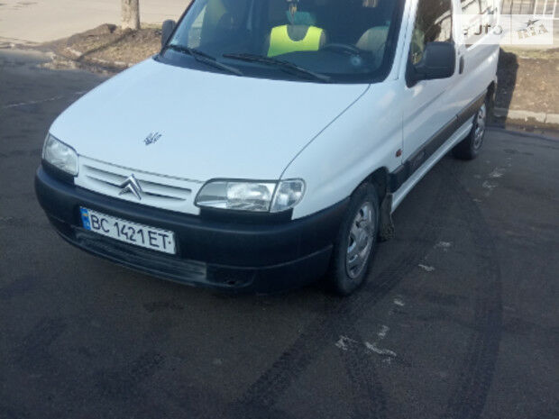 Citroen Berlingo пасс. 2001 года