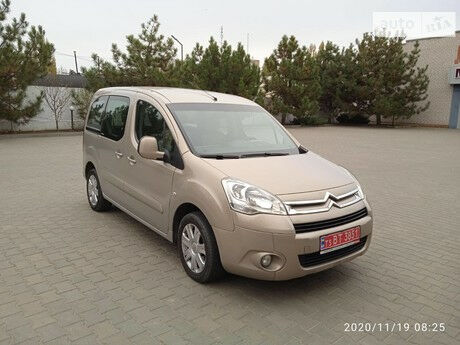 Citroen Berlingo пасс. 2009 года