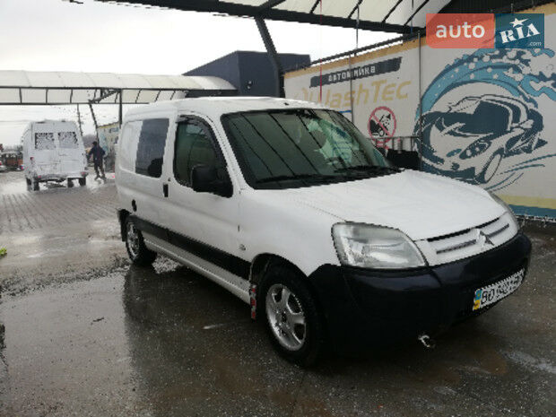 Citroen Berlingo пасс. 2004 года