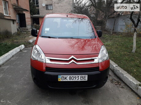 Ситроен Берлинго пасс. 2008 року Citroen Berlingo пасс. 2008 року