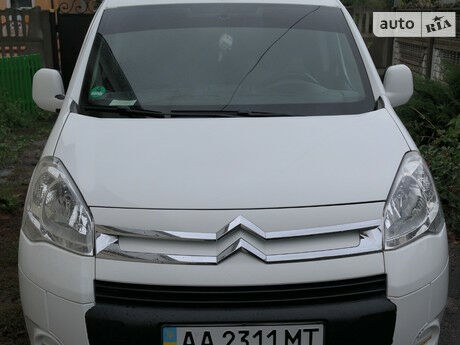 Ситроен Берлинго пасс. 2010 года Citroen Berlingo пасс. 2010 года