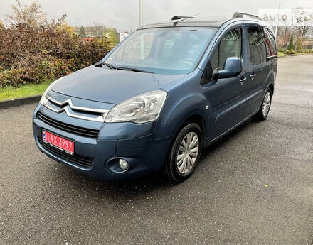 Citroen Berlingo пасс. 2011 года