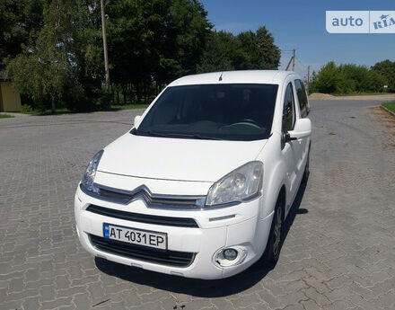 Citroen Berlingo пасс. 2013 года