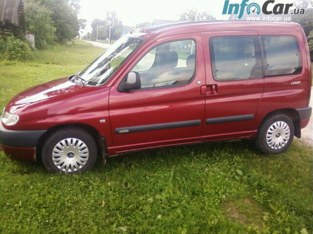 Citroen Berlingo 2001 року