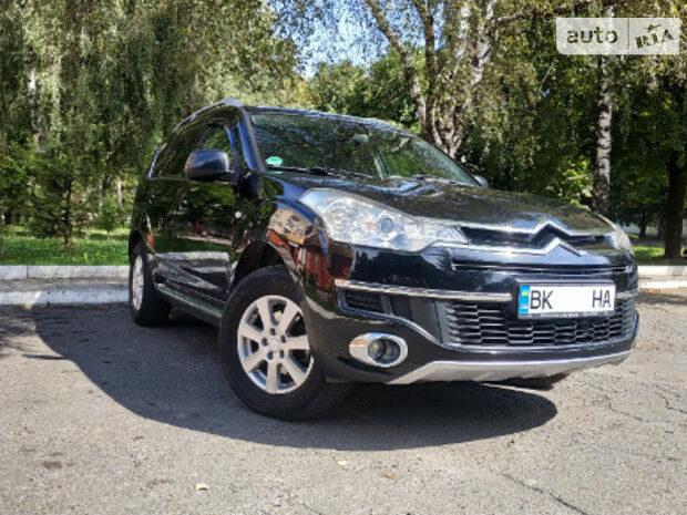 Citroen C-Crosser 2010 года