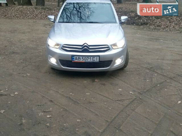 Citroen C-Elysee 2015 года
