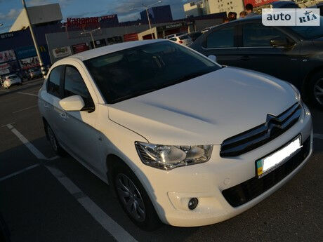 Citroen C-Elysee 2013 года