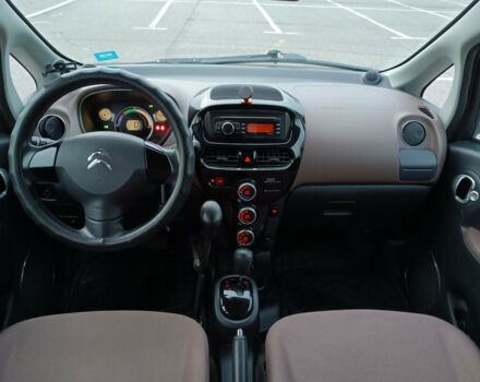 Citroen C-Zero 2011 року - Фото 5 автомобіля