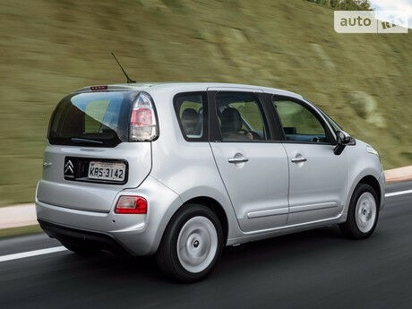 Ситроен С3 Пикассо 2012 року Citroen C3 Picasso 2012 року